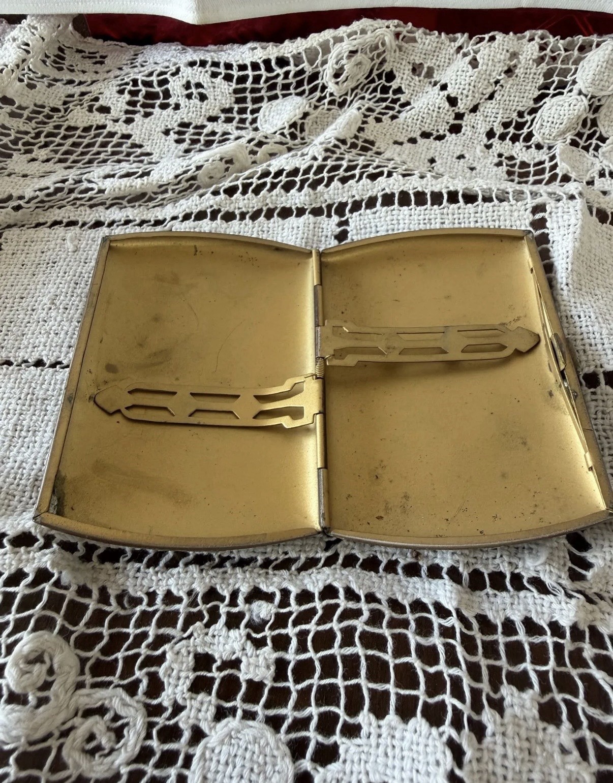 Vintage Art Deco Faux Tortoiseshell Cigarette Case W/ Brass Interior Holder