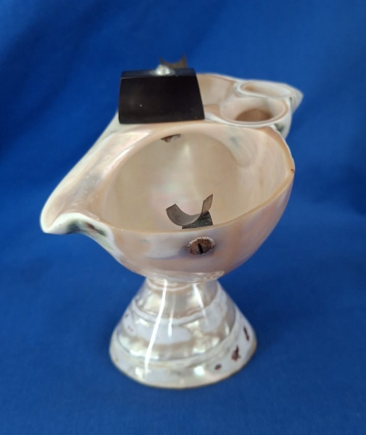 Vintage Carved Mother Of Pearl Nautilus Shell Ashtray Match Holder c1930’s