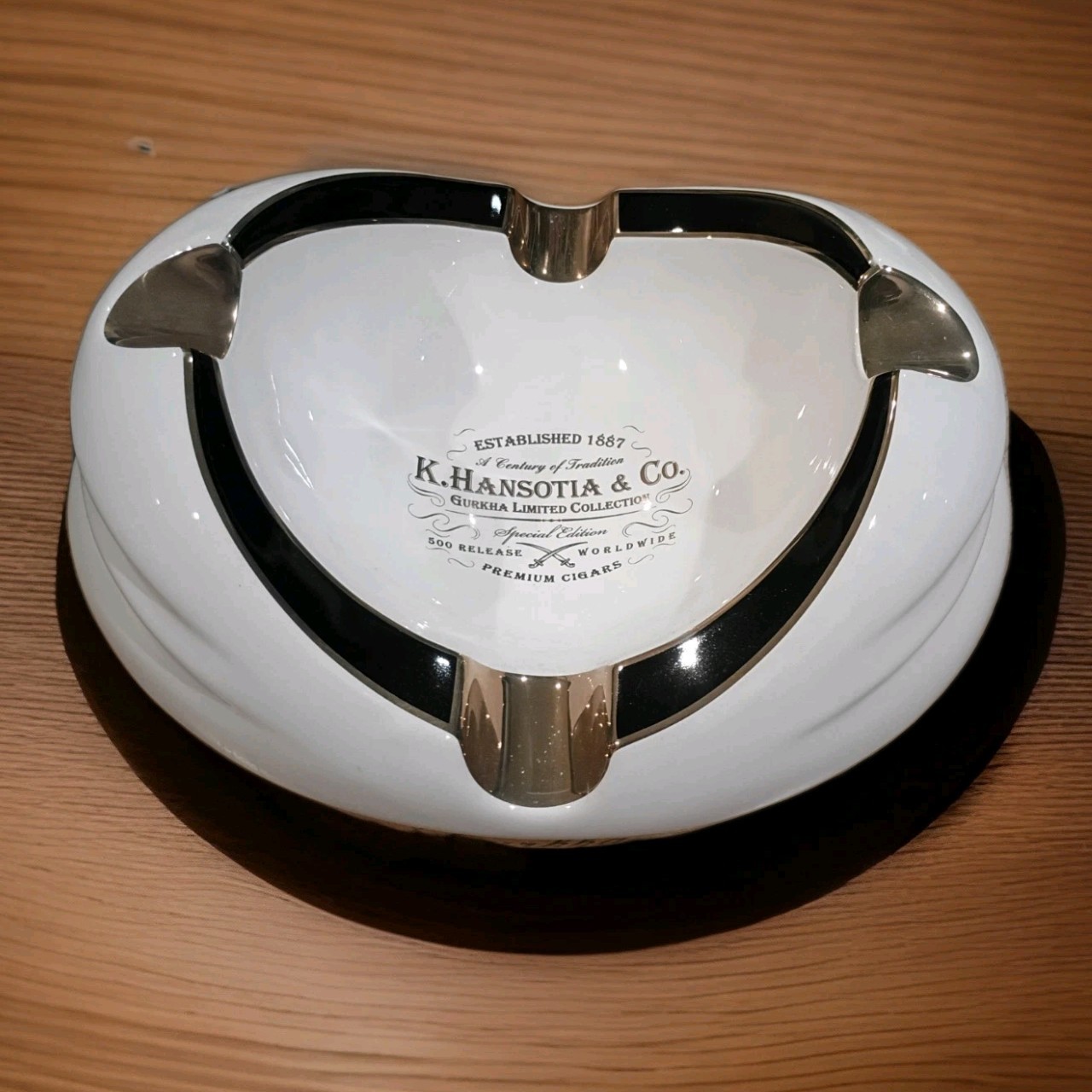 Gurkha Vintage Large Ashtray Gold Trim 9″x10″x4″ for 4 Cigars R. Hansotia & Co
