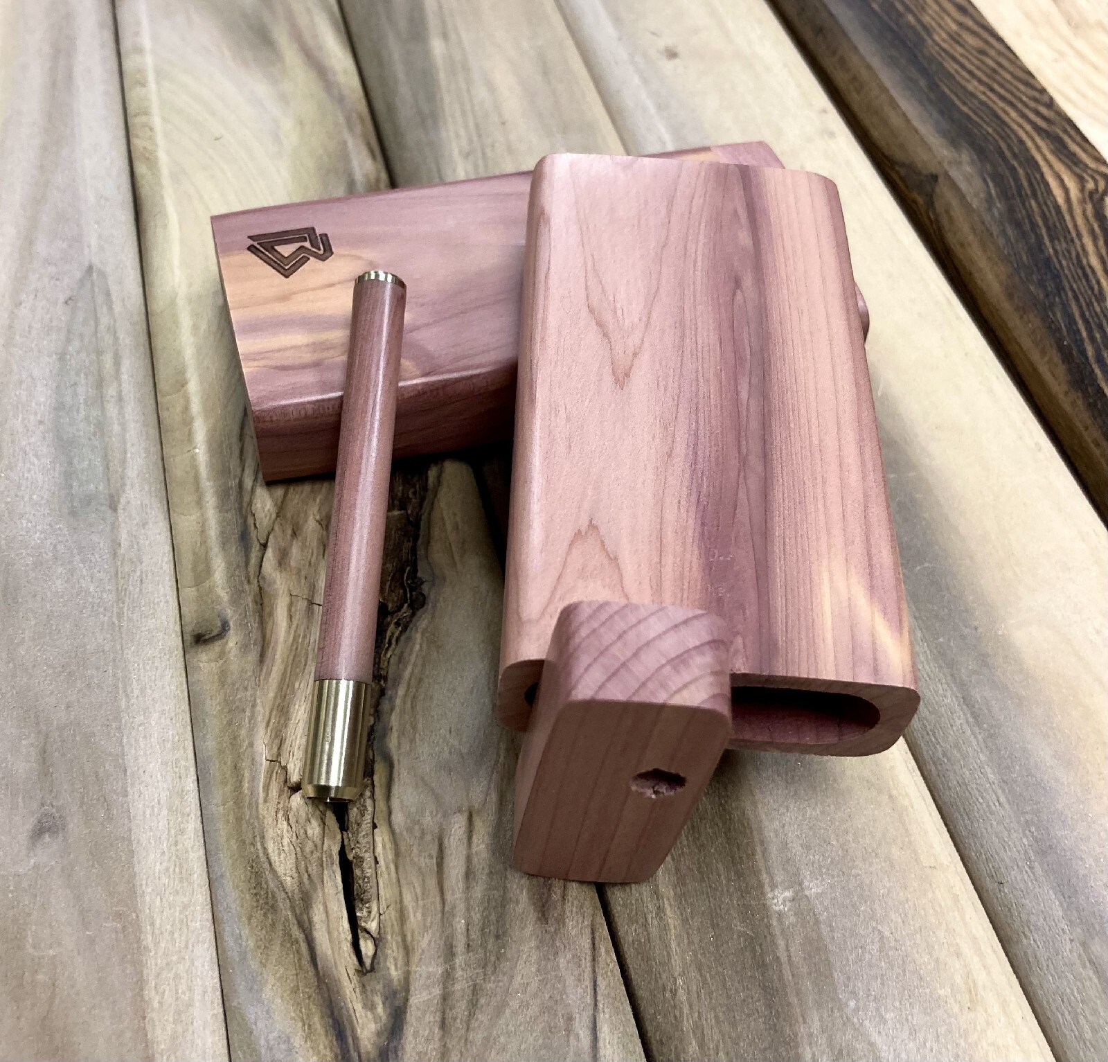 Aromatic Cedar Wood (4″) Dugout Stash Box w Bat/One Hitter Pipe & Poker