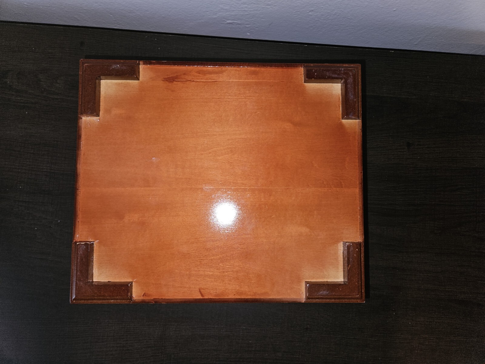 Cuban Crafters Humidors 10” W x 8.5” X 4.5” Glass Top