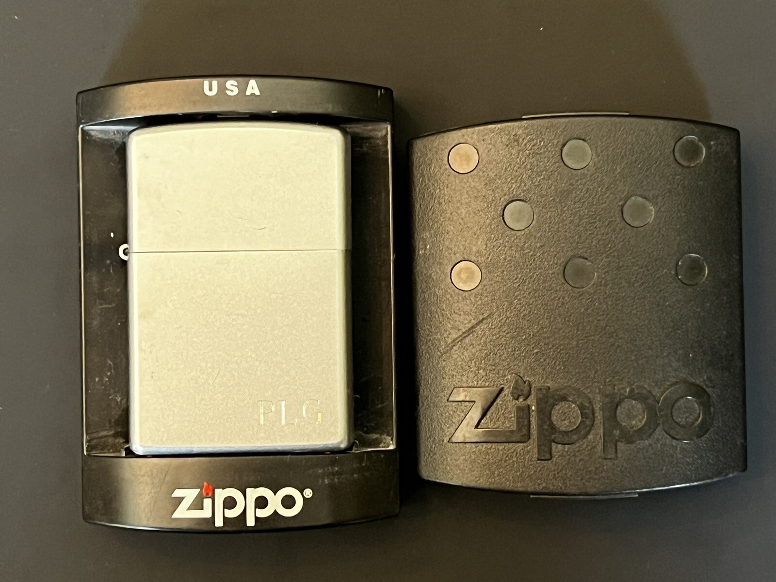 2005 Zippo Matte Silver Lighter w/ Side Scroll-Matching Insert – Box/Paperwork