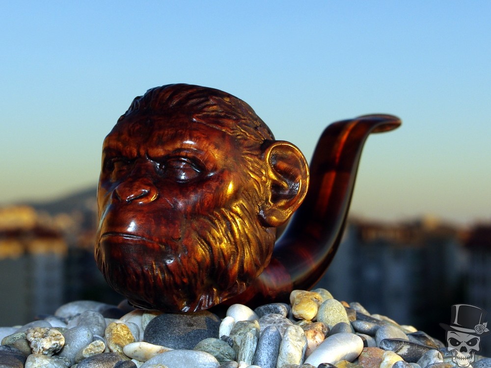 Caesar (Planet of the Apes) Briar Wood Portrait Tobacco Pipe M-421 Oguz Simsek