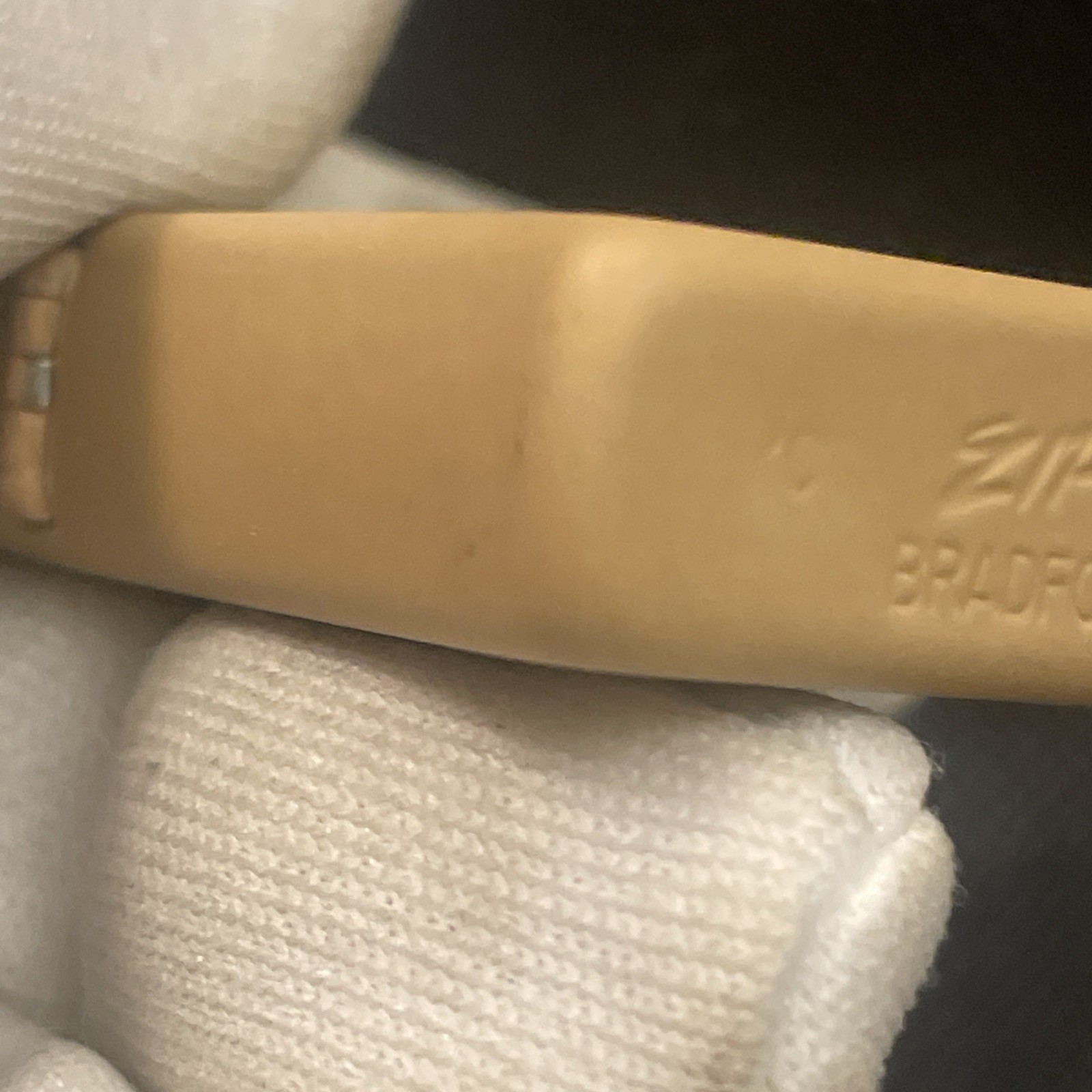 1990 Zippo Lighter Beige Mustard Color Nice Condition Need Flint