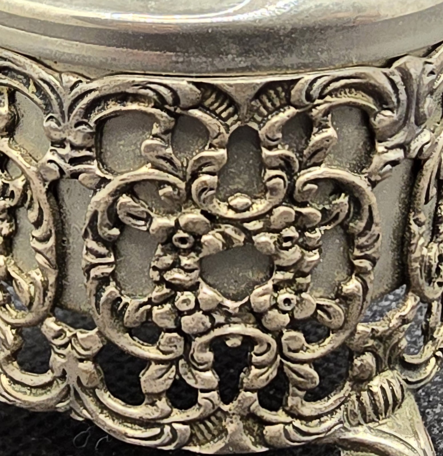 Vintage 1950s Augusta Zunder Table Lighter Albert Bodemer 835 Silver Repousse
