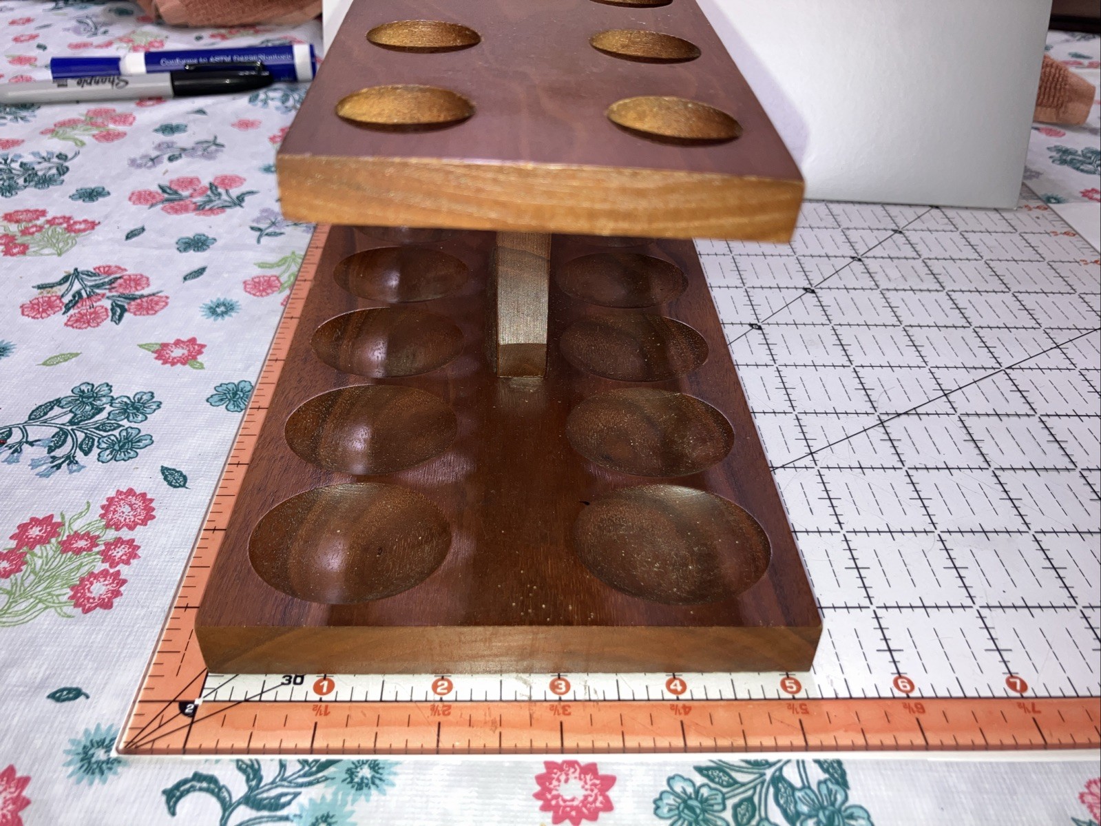 12 Pipe Walnut Wood Rack Stand Good Condition