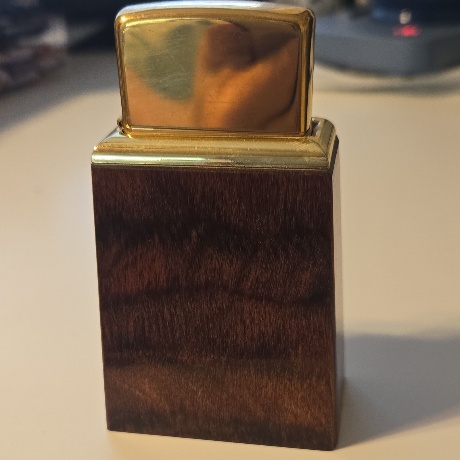 Zippo Roseart Brown Wood Gold Tone Table Lighter Collectible Vintage Home Decor