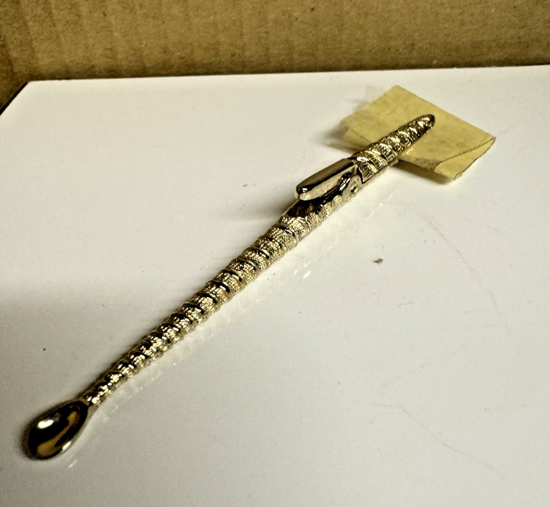 Org 70’s Vintage Unused 3.5 Inch Gold Plated Cigarette Tobacco Roach Clip Spoon