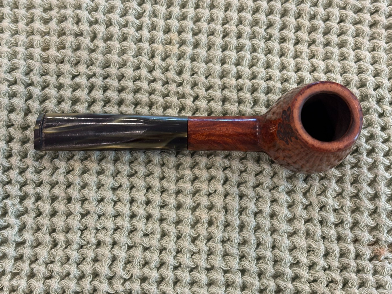 PRINCE OF WALES MADE BY SAVANELLI LARGE BRANDY HAND TOOLED GREEN ACRYLIC STEM