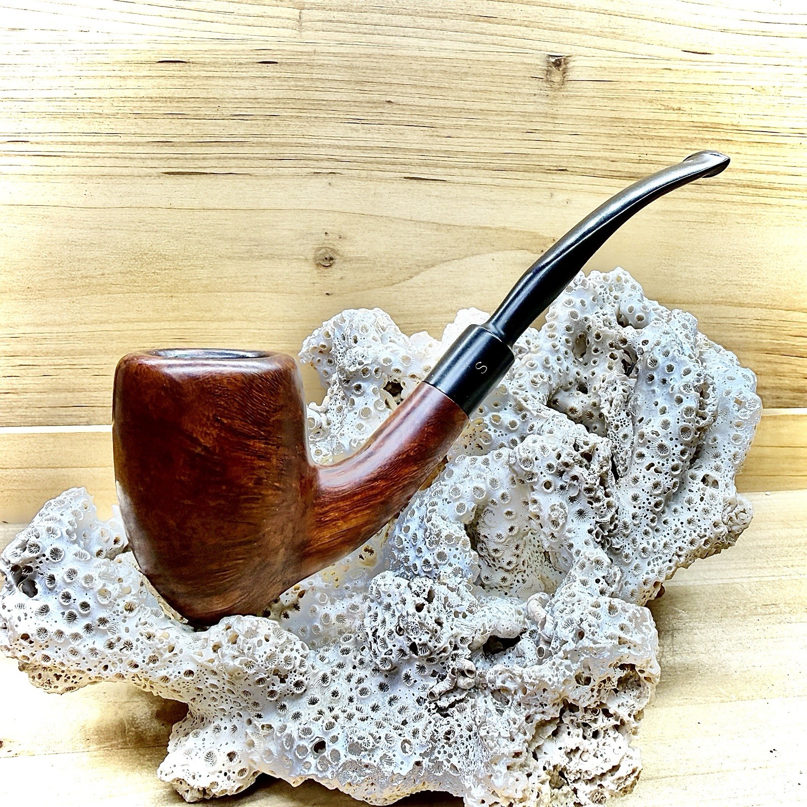 34g 1950s STANWELL SIXTEN IVARSSON (23)(39) “PEEWIT” BENT STRAWBERRY ESTATE PIPE
