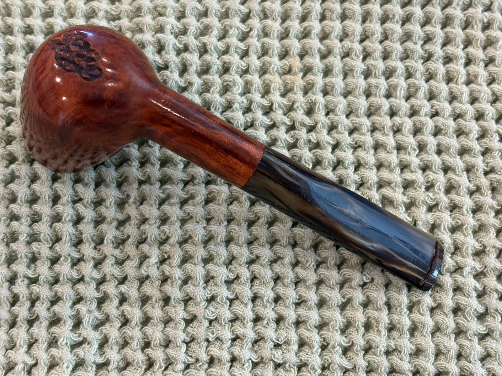 PRINCE OF WALES MADE BY SAVANELLI LARGE BRANDY HAND TOOLED GREEN ACRYLIC STEM
