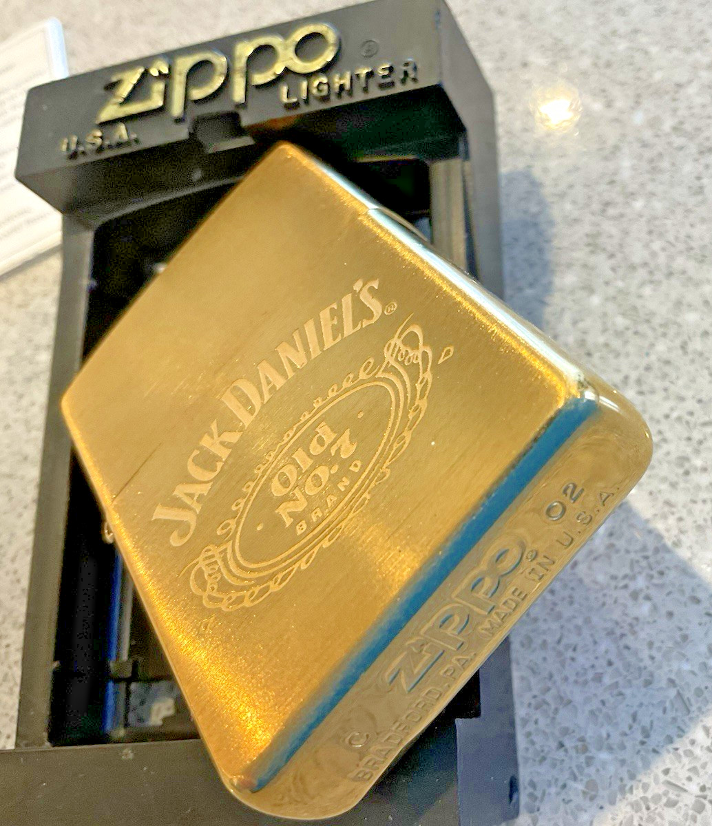 Genuine Brand New 2002 ZIPPO Lighter Rare Magnificent JACK DANIELS OLD No7 Brass