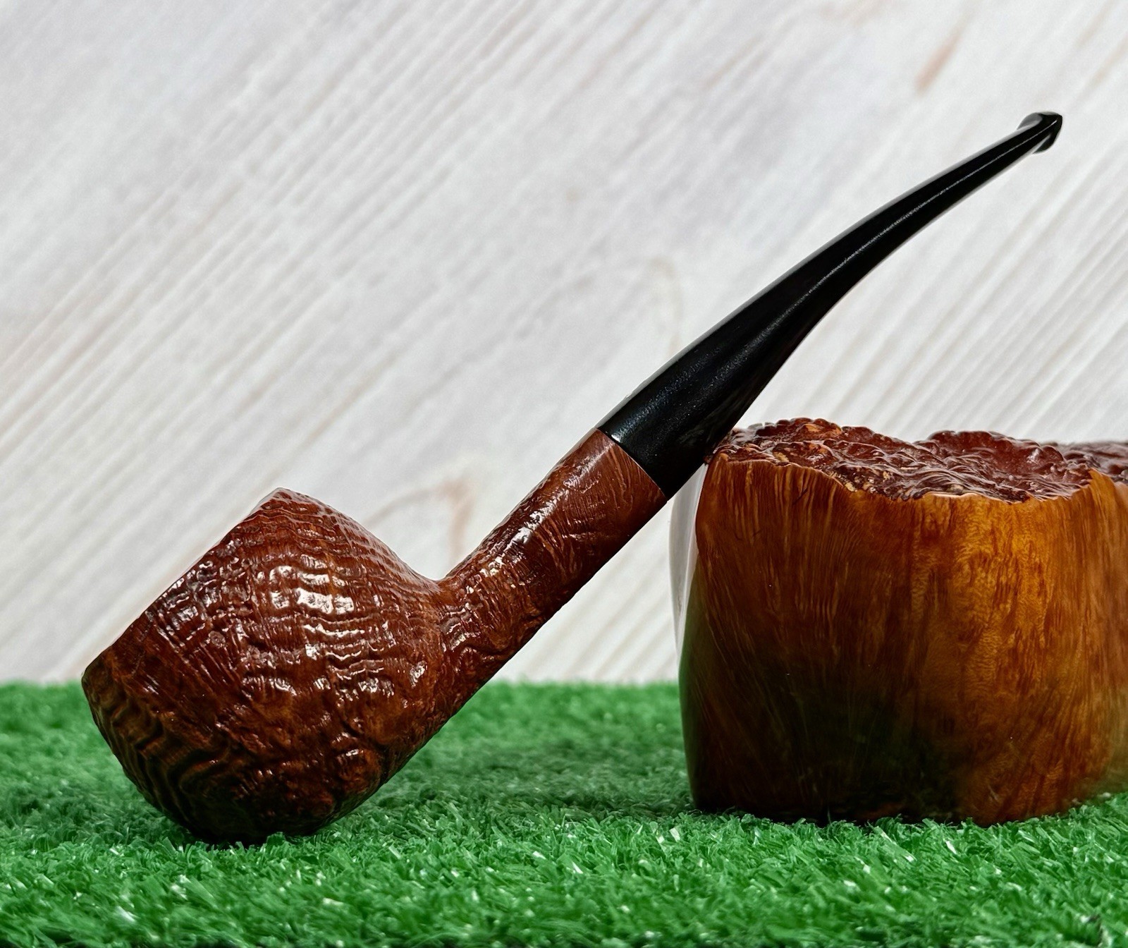 LA SAVINELLI GIUBILEO D’ORO 3004 EX PRINCE VINTAGE PIPE. XL SIZE! PRE 1970’S.