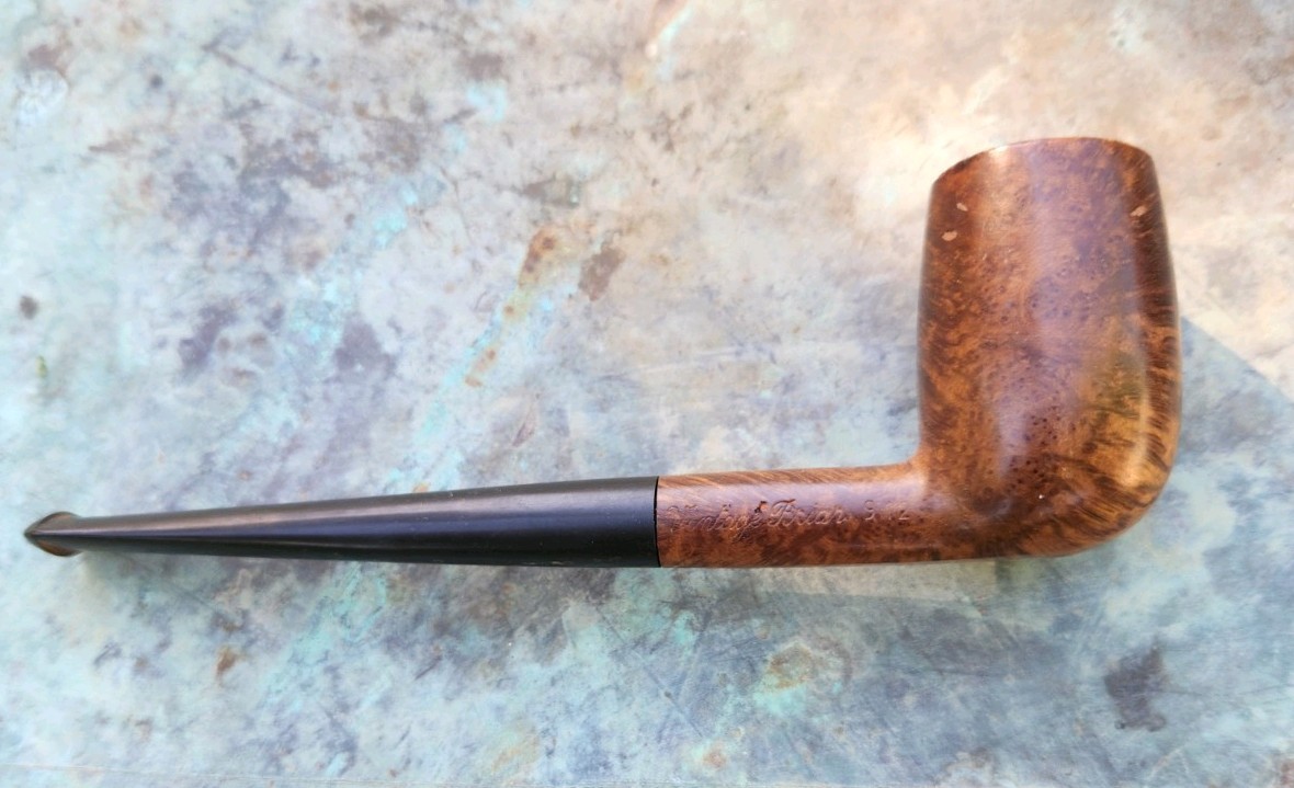 Set Of 2 Vintage Briarwood Tobacco Pipes With Handmade Stand
