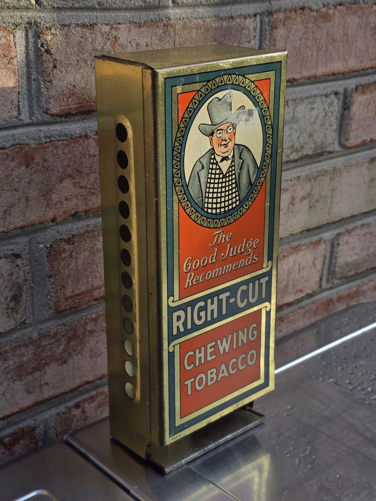 Antique 1930s THE GOOD JUDGE Recommends Right Cut Cigarette tobacco Dispenser