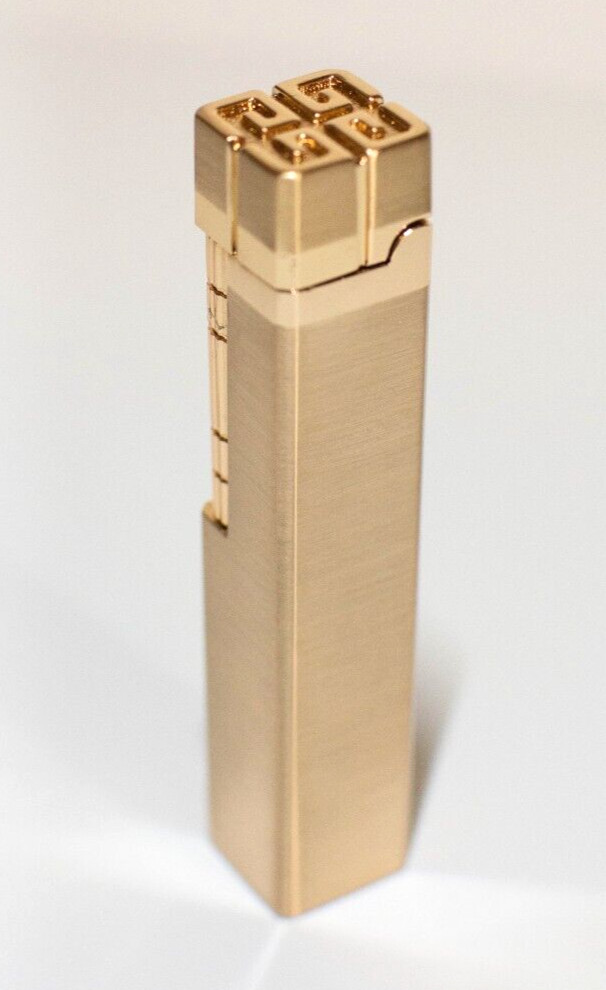 Vintage Classic Style Butane Lighter – Soft Torch Flame – Side Scroll Ignition