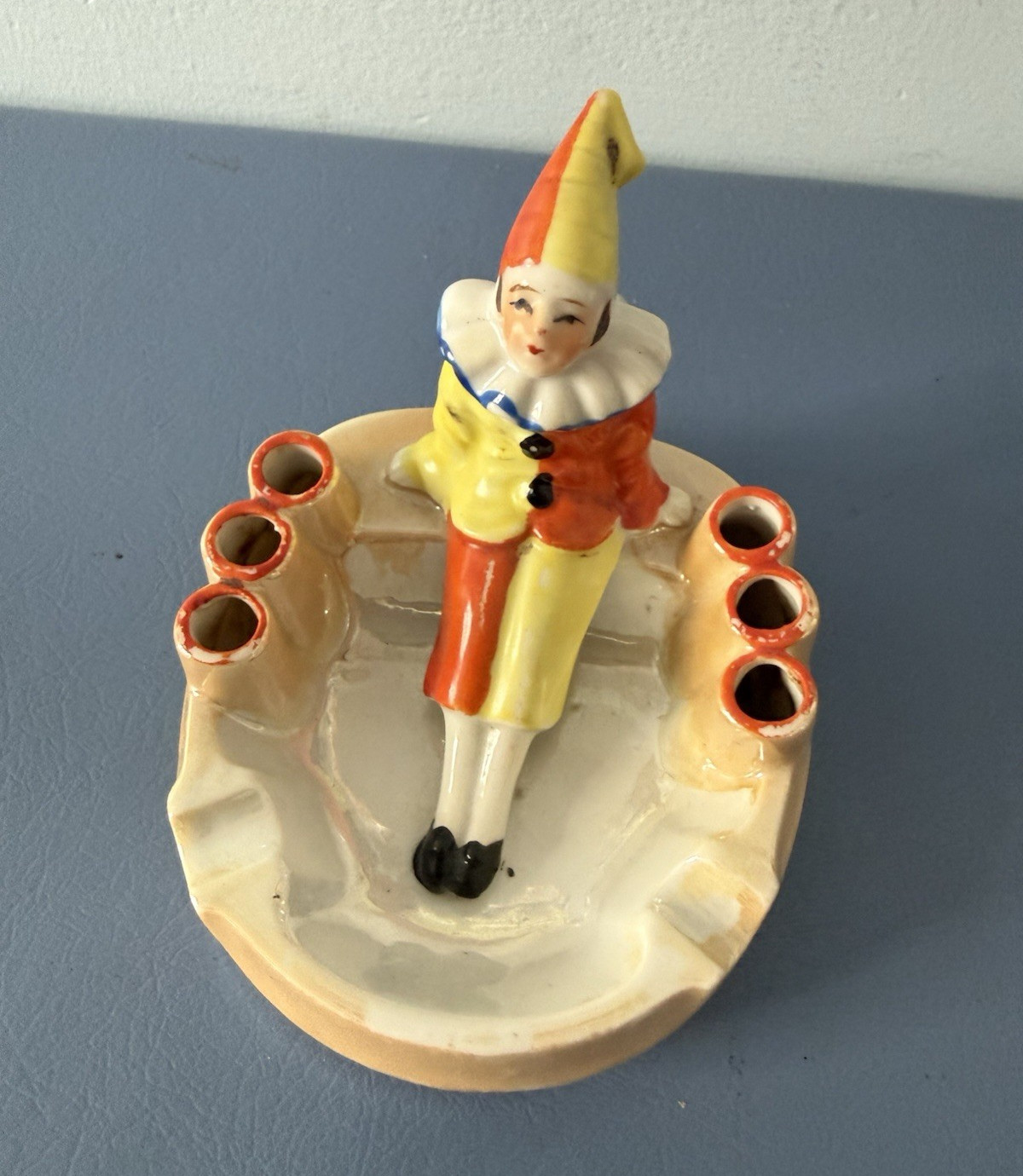 VTG ART DECO LUSTREWARE PORCELAIN HARLEQUIN CLOWN ASHTRAY CIGARETTE HOLDER~JAPAN