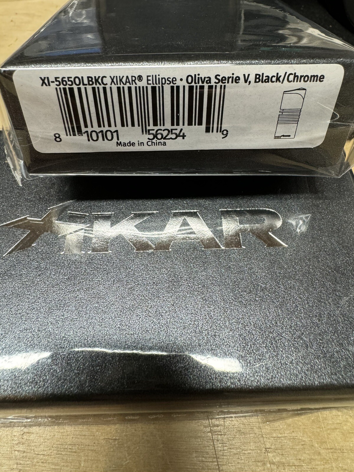 Xikar Ellipse Triple Jet Cigar Lighter Oliva Series V – Black and Chrome – New