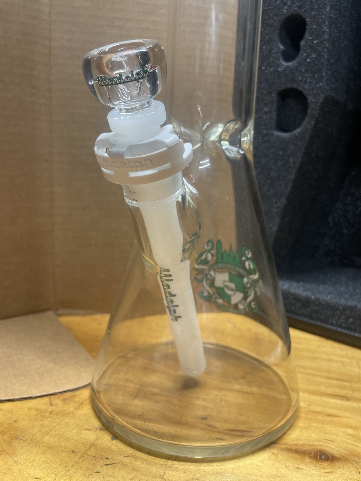 Illadelph Eagles 🦅 Tall 5mm Beaker-2nd + Camo Ashcatcher Bundle