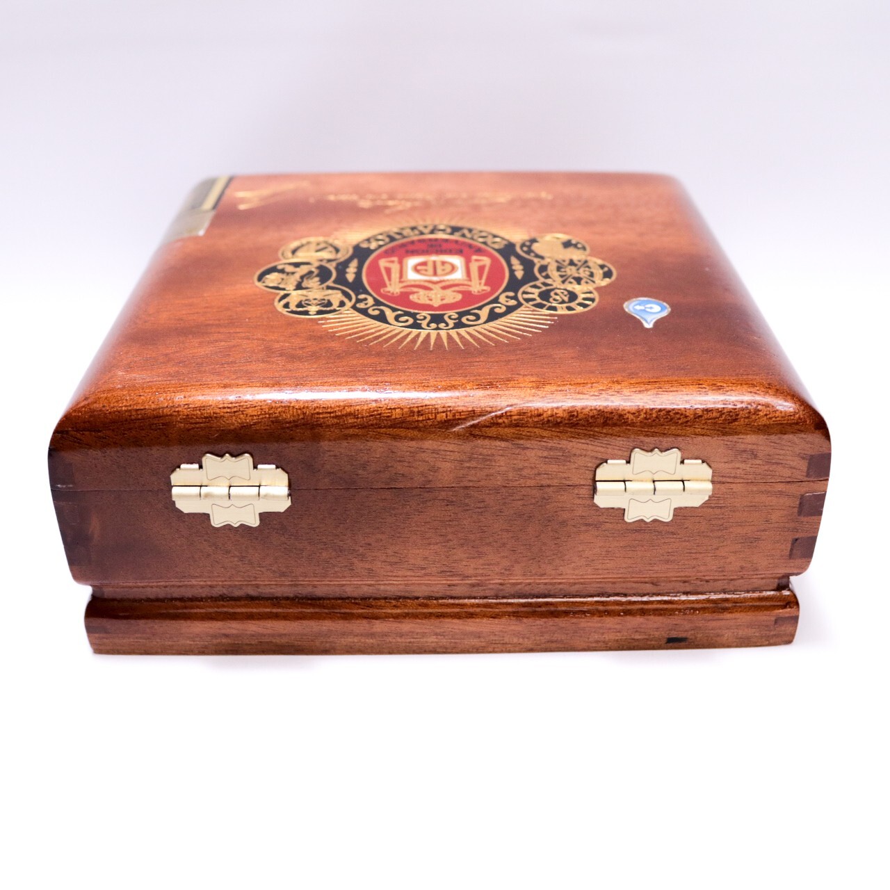 Don Carlos Reserva No. 3 Empty Wood Cigar Box 6.75″ x 6.25″ x 2.75″