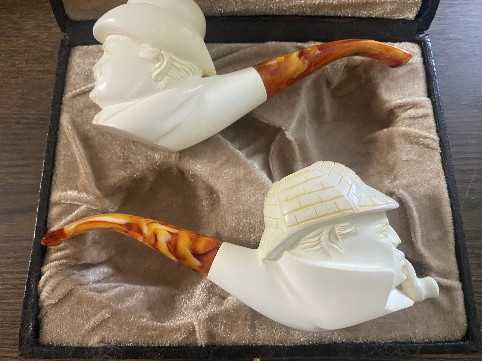 Two Vintage Sherlock Holmes &Dr Watson Smocking Pipes Block Meerschaum Unsmoked