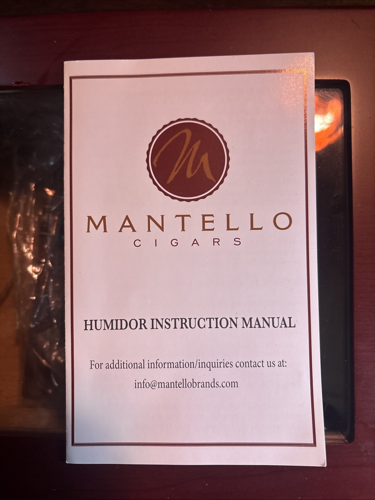 MANTELLO Cigars Humidor Royal Glass Top Cedar Lined Cigar Box Up To 50 Cigars