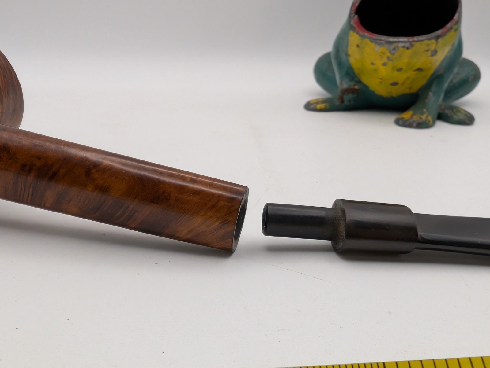 Vintage Canadian Briar Italy Smooth Liverpool Estate Tobacco Pipe