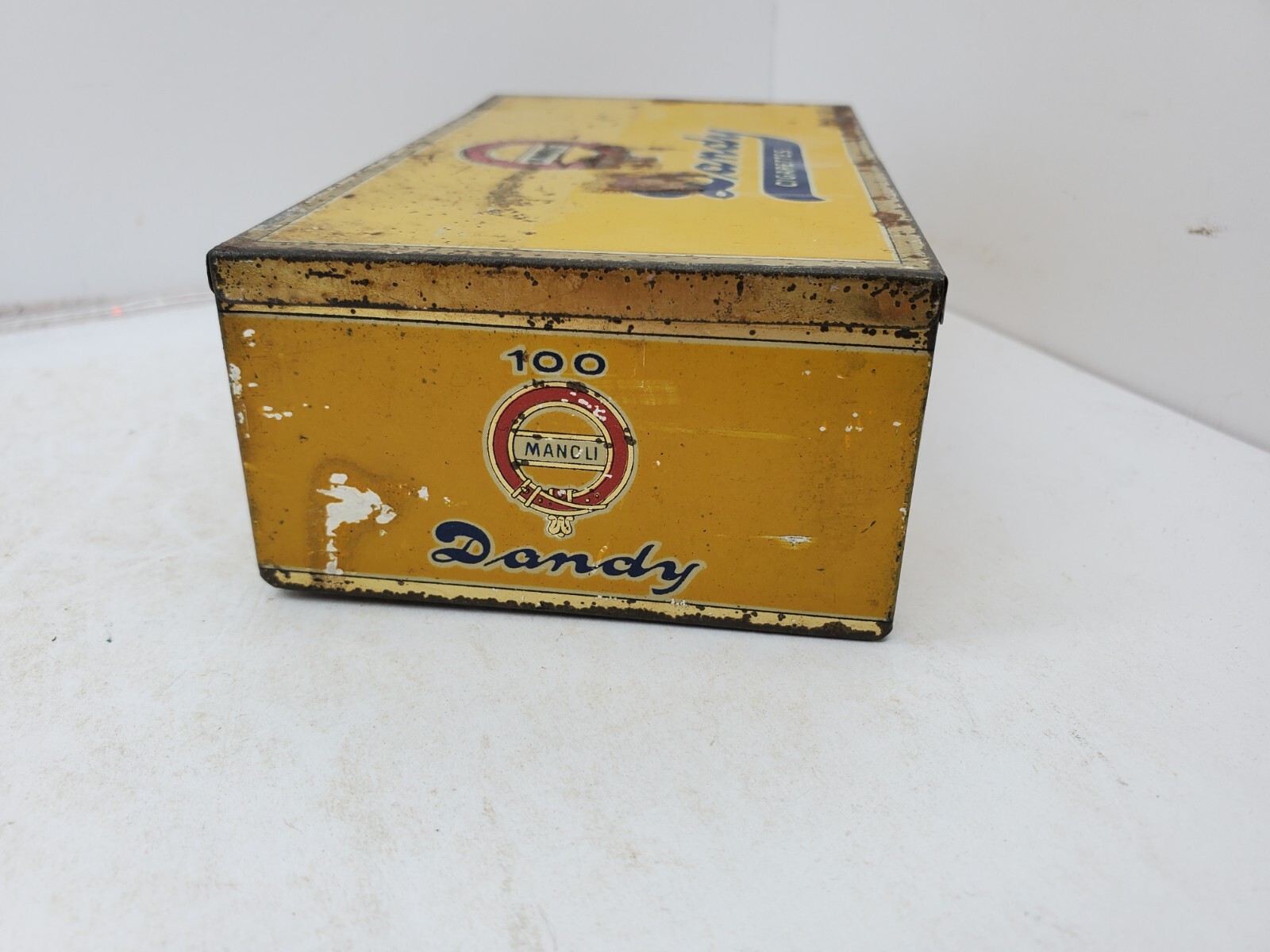 Vintage Manoli DANDY Gold Tipped 100 Cigarette Tobacco Tin – Germany