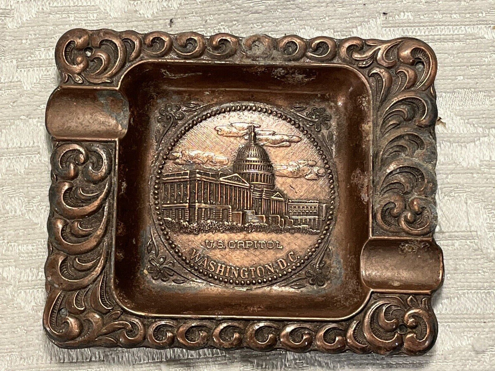 Vintage US Capitol Washington DC Souvenir Metal Ashtray Made In USA — 4532