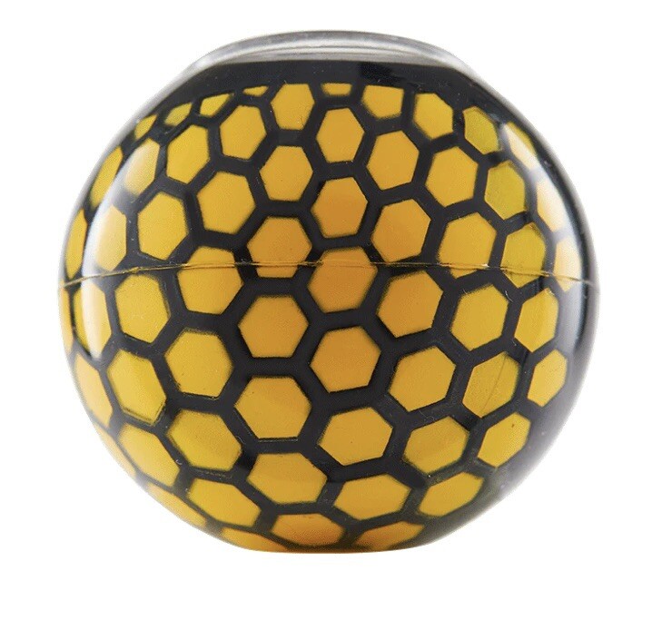 Eyce Hand Pipe – Silicone Oraflex Honeycomb Design – Black and Yellow – 4.25”