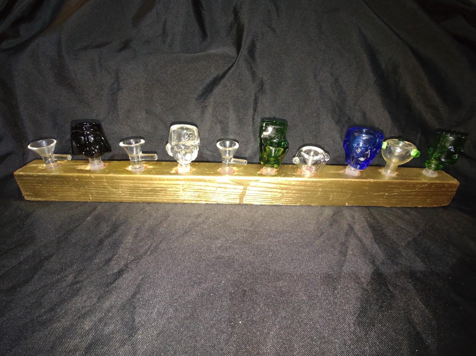 Custom 14mm Glass Bowl Piece Holder x10 (Gold/Red)