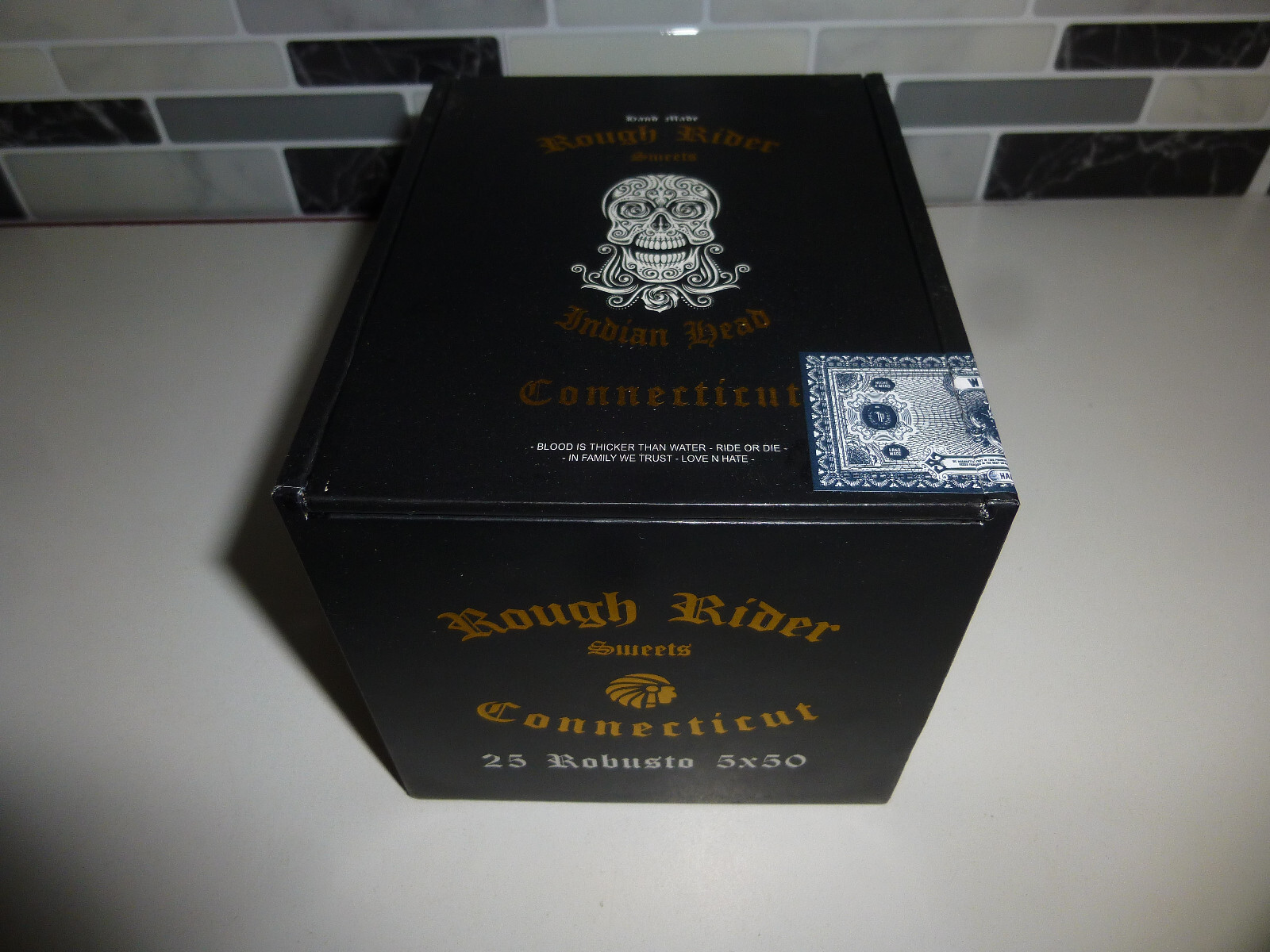 SKULL HEAD ROUGH RIDER INDIAN HEAD WOODEN CIGAR BOX GREAT ART ROBUSTO 5X50