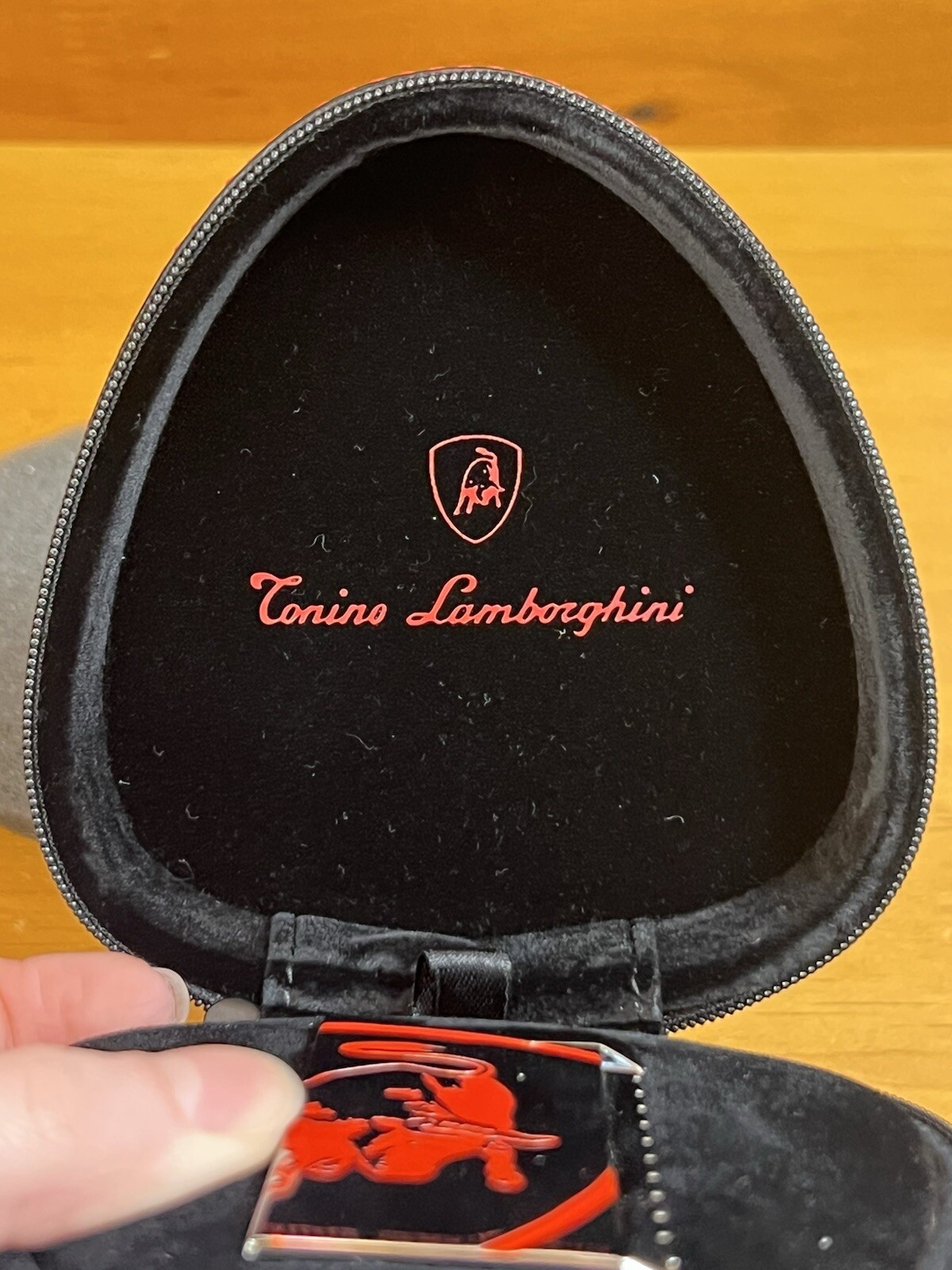 Tonino Lamborghini I1 Toro Red Torch Flame Lighter with leather case
