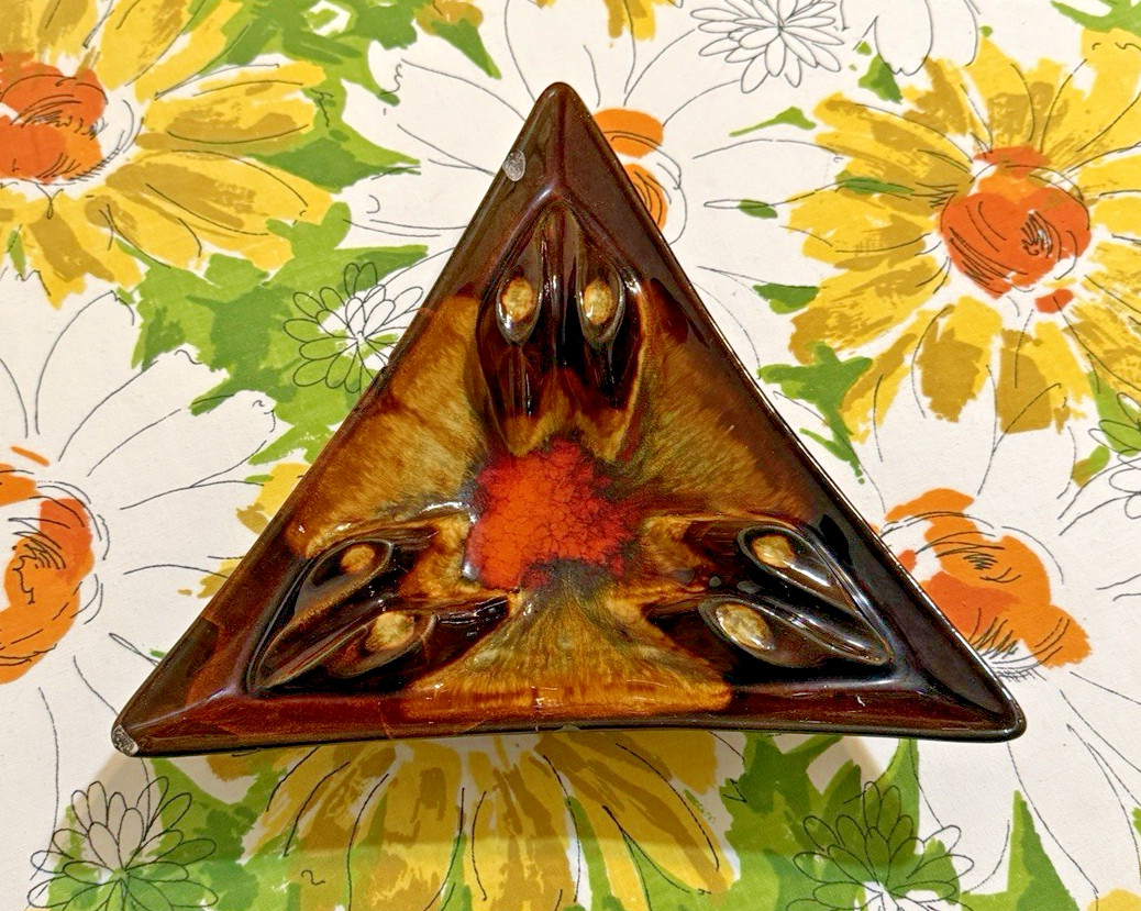 Vintage Ceramic Drip Lava Glazed MCM Triangle Ashtray USA Pottery