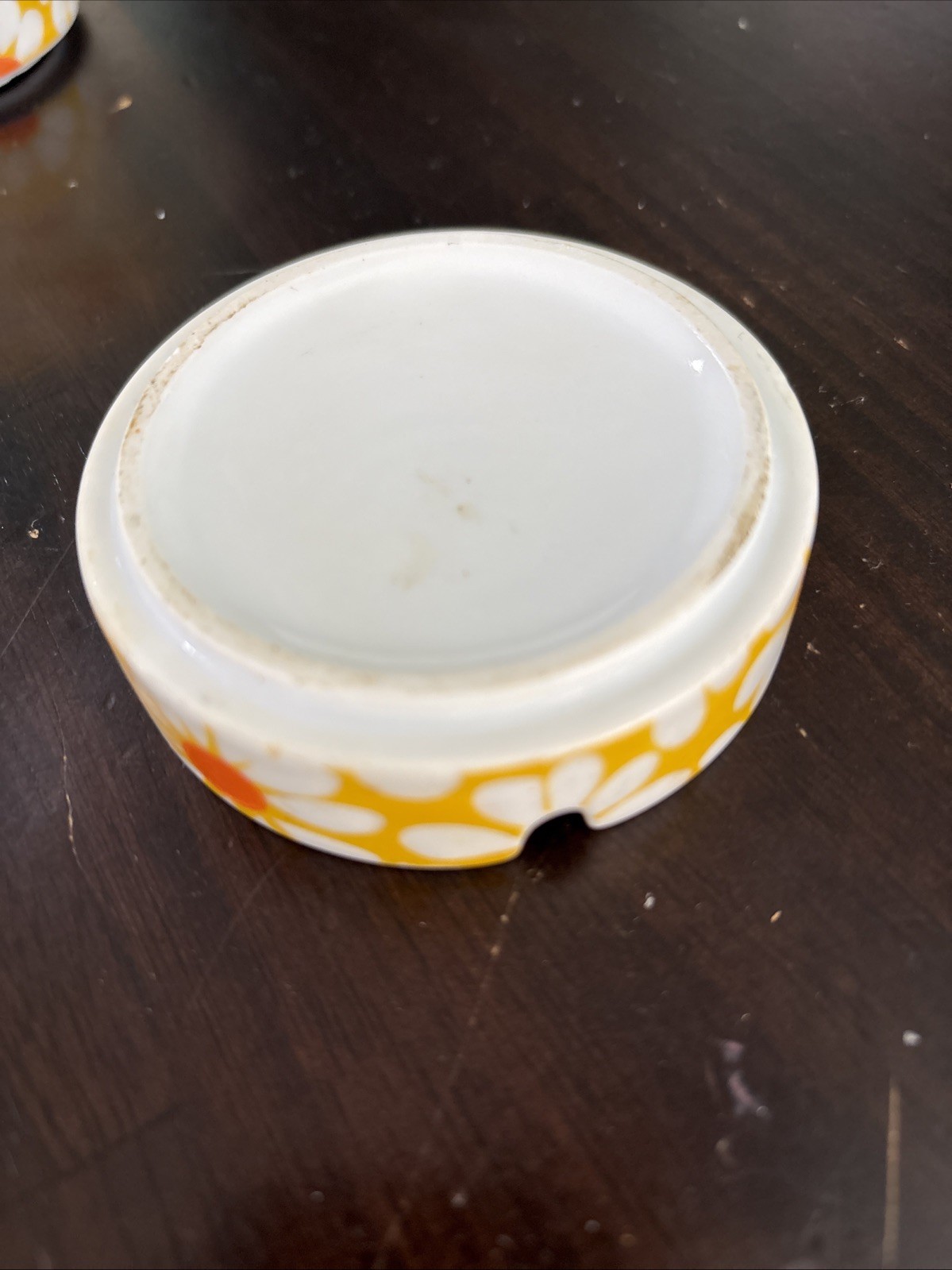 G3 Single (1) Vintage Retro Hippie 60’s-70s Yellow Daisy Ceramic Ashtray