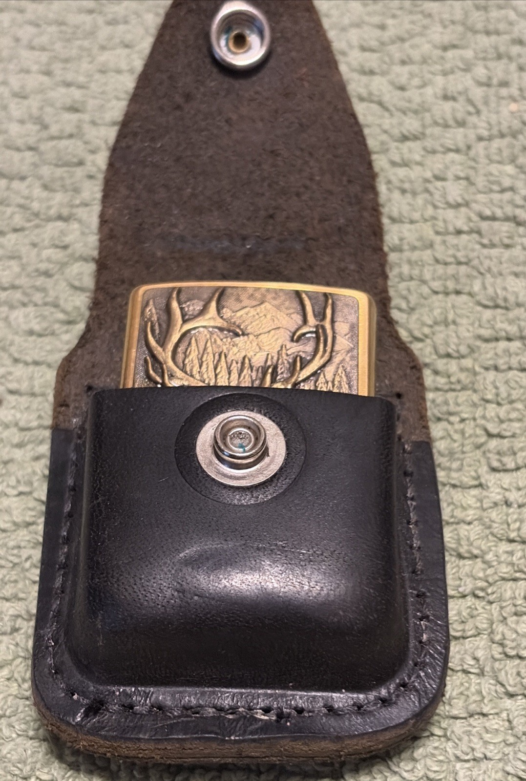 Zippo Elk Brass Lighter 2000 with Case Made In USA Unfired