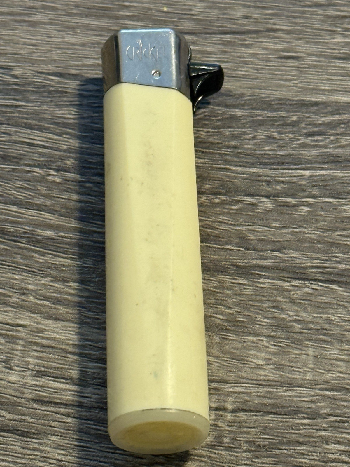 Working -Beige Cylindric Cricket by Gillette 70s Lighter – Made In France