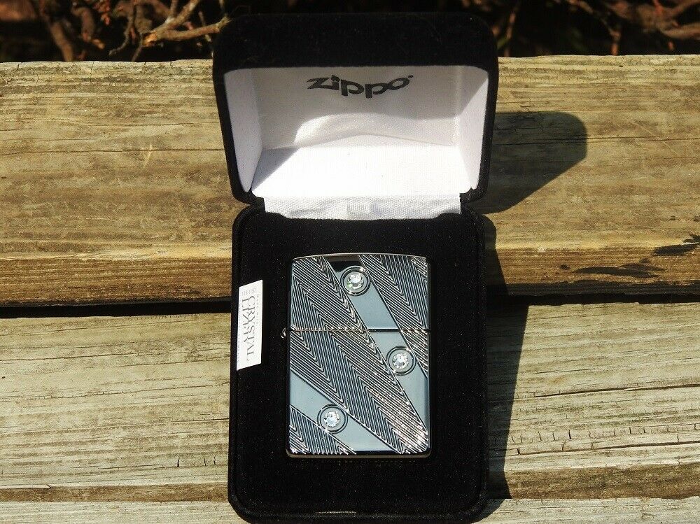 Collectible of The Year 2017 Europe Zippo Lighter – Limited Edition – Swarovski