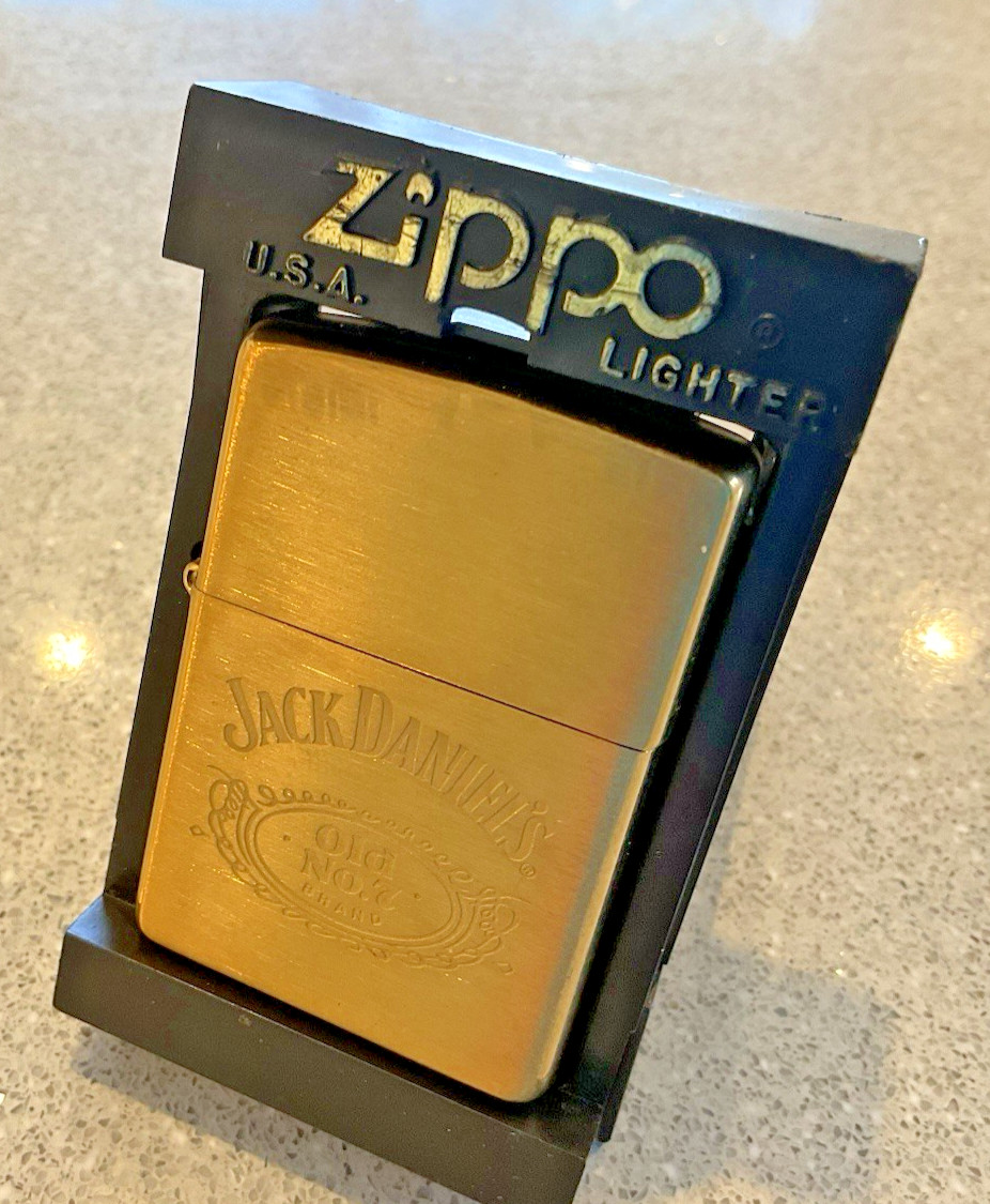 Genuine Brand New 2002 ZIPPO Lighter Rare Magnificent JACK DANIELS OLD No7 Brass