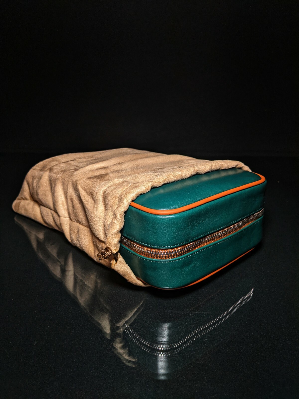 Brizard and Co Augusta Collection Traveler Case with matching cutter and lighter