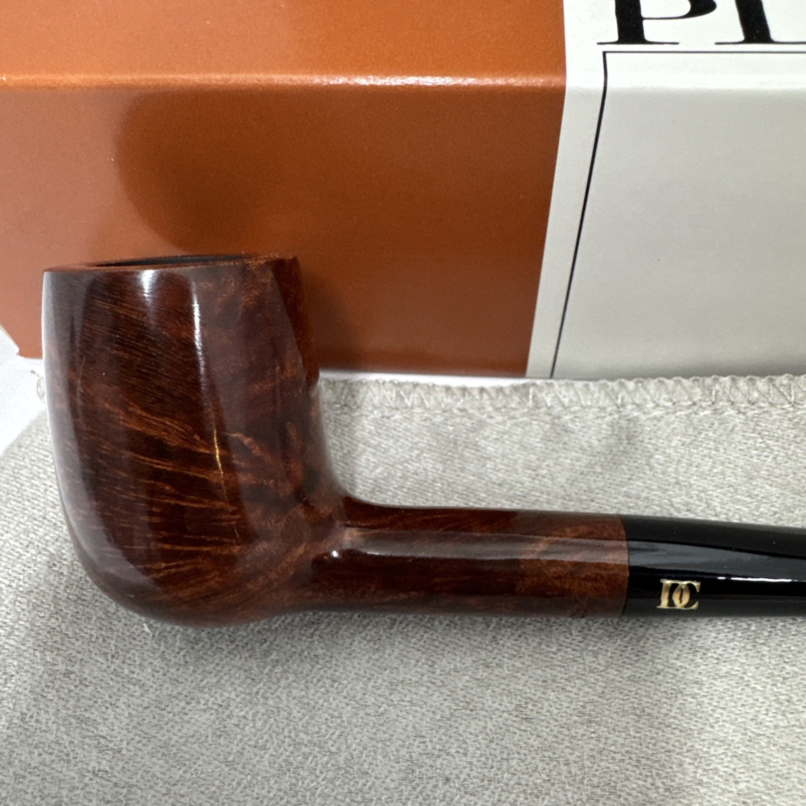 Stanwell Danske Club Brown Polished 107 Billiard Smooth Briar Tobacco Pipe – New