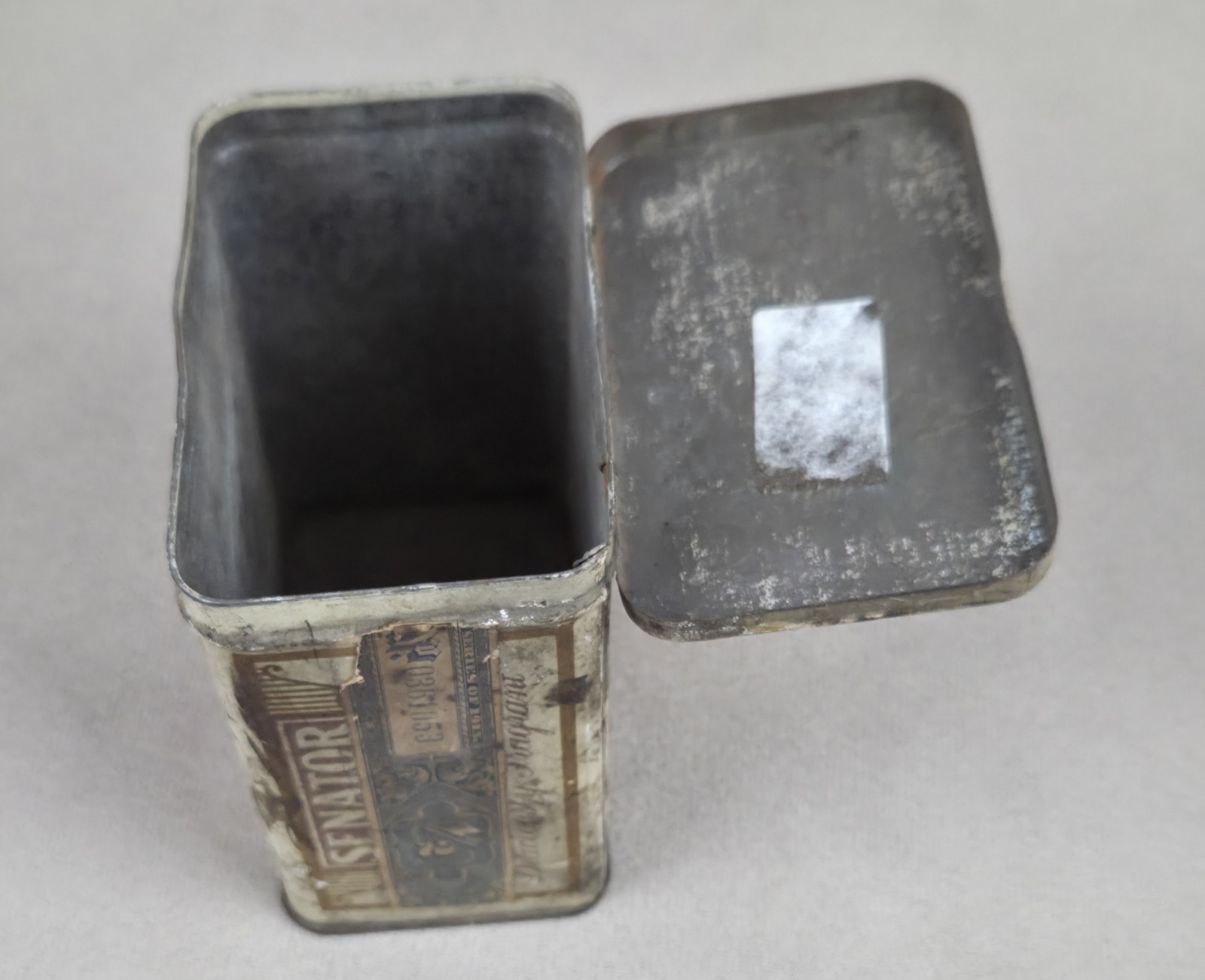 Antique Rare Senator Smoking Tobacco Tin 1915 Canada Half Pound Tax Seal Quebec