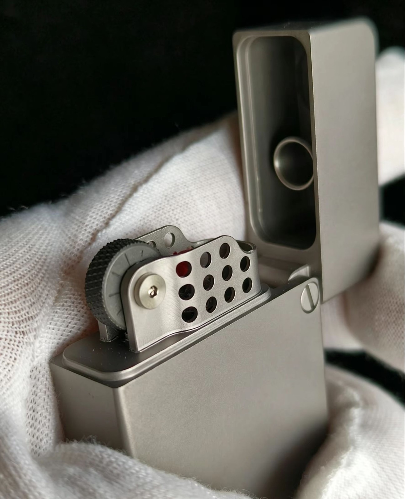 Frosted Titanium Alloy Trench Lighter Heavy Duty Petrol Reusable Windproof..