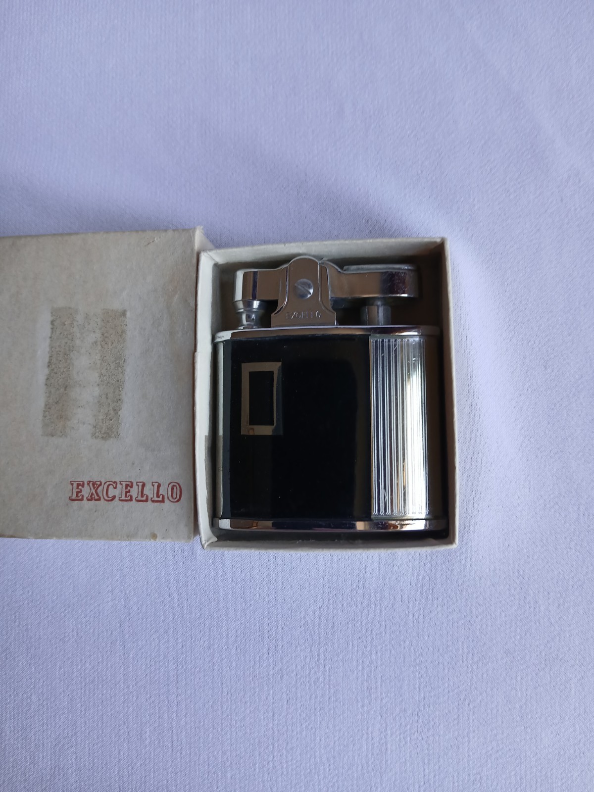 Vintage Excello Automatic Shurlite Pocket Lighter Japan Black Enamel NOS Boxed