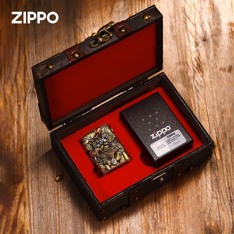 Lucky Cat Heavy Armor Handmade Lighter – Silver & Bronze | Gift | Zippo