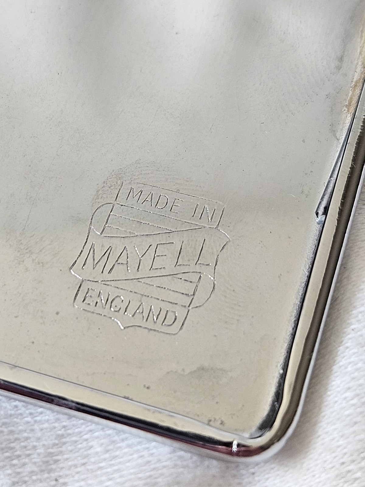 Mayell England Vintage Cigarette Case- with map of Canada Etched