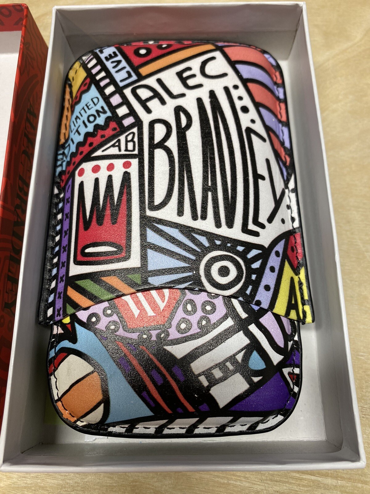 Alec Bradley 3 Finger Leather Cigar Case – Colorful Graphic – New