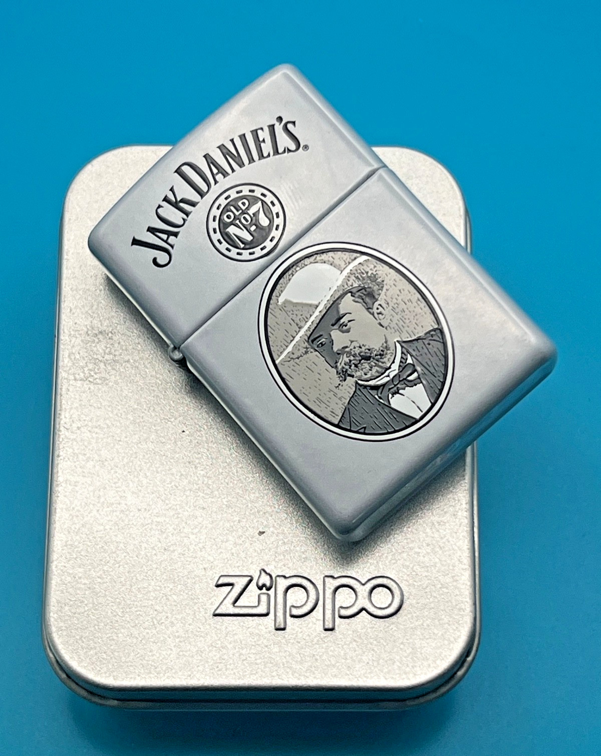Genuine Brand New 1998 ZIPPO Lighter Very Rare JACK DANIELS No7 Label Grey Case
