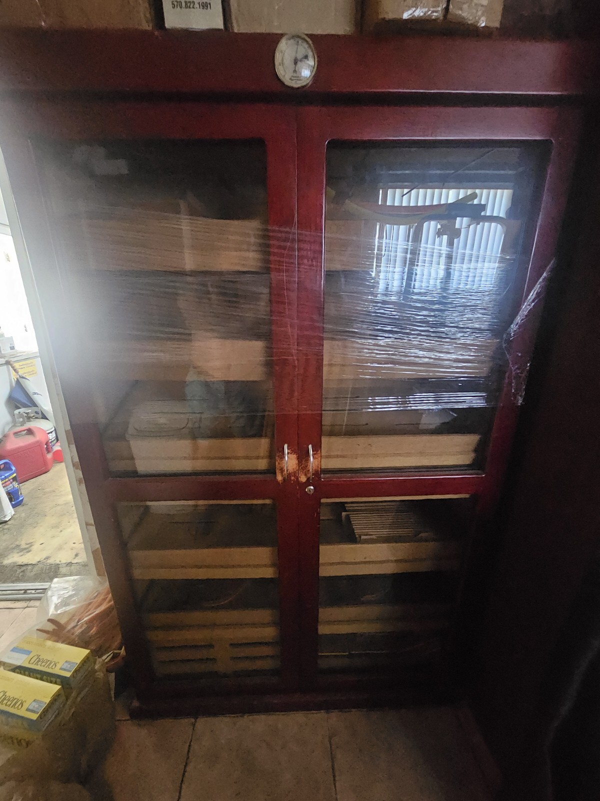 Large Ceader Cigar Humidor (Floor Units)