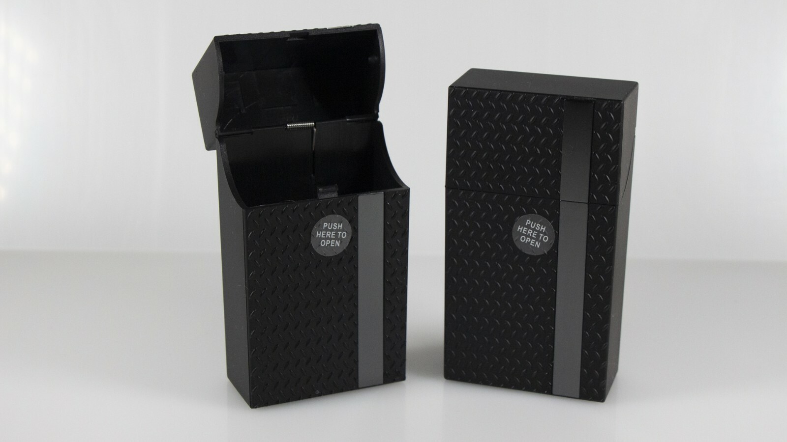 12 Diamond Plate Design Push Open Plastic Cigarette Cases Pack Holder 100mm